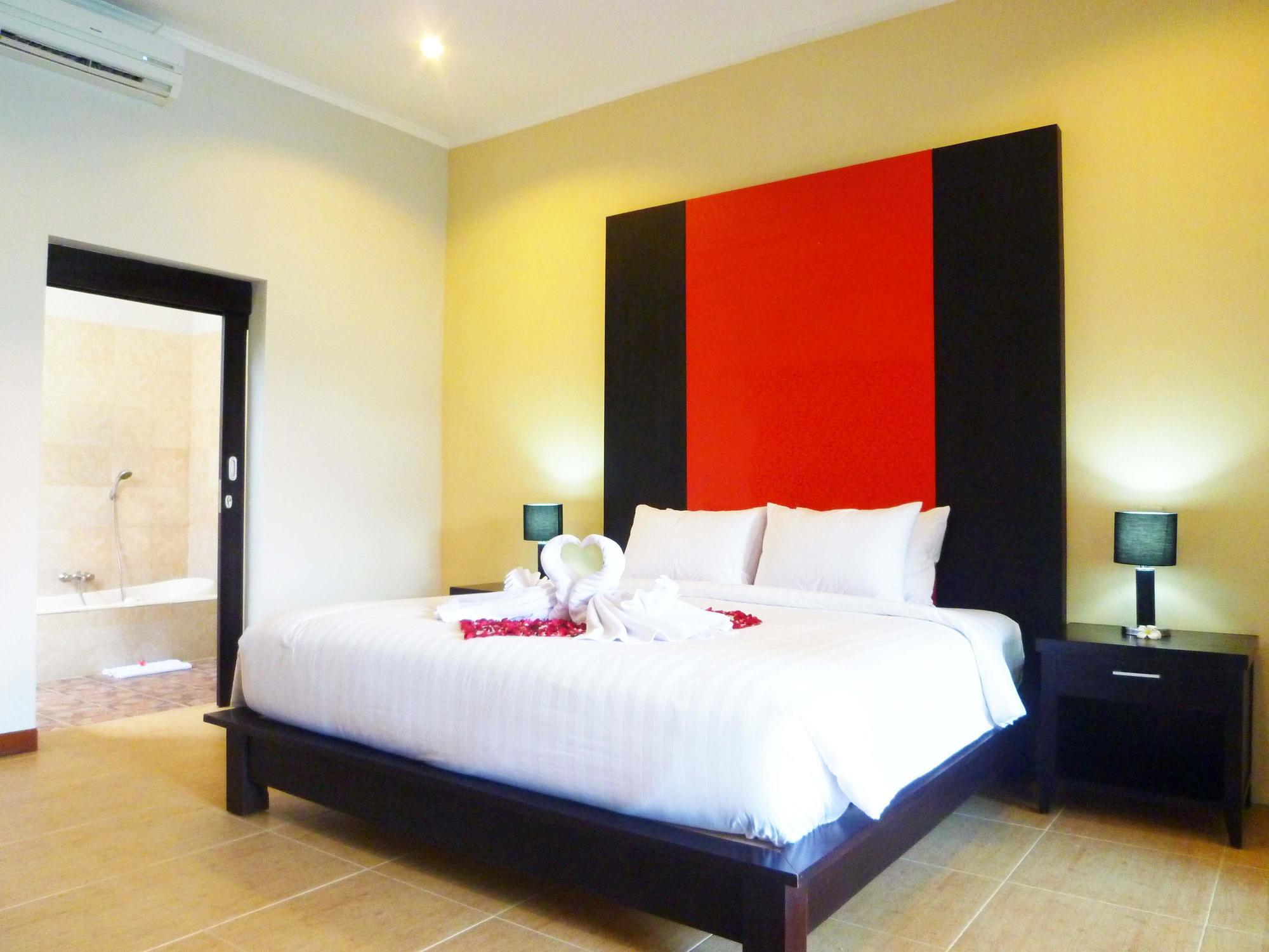 Transera Kirana Villas Seminyak Exterior photo