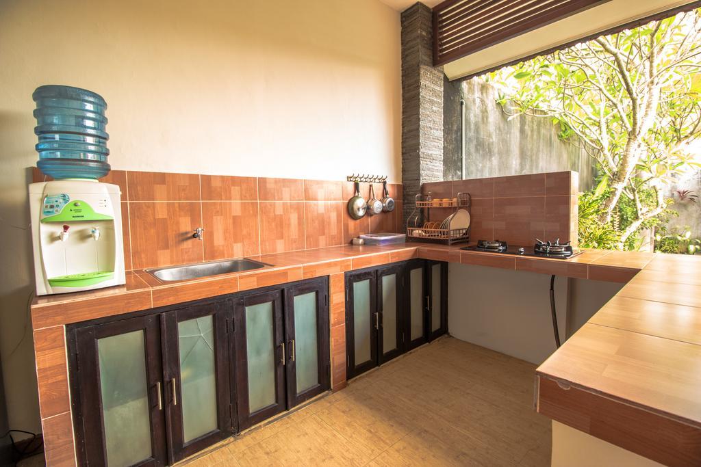 Transera Kirana Villas Seminyak Exterior photo