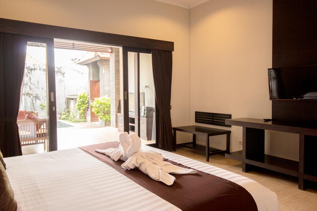 Transera Kirana Villas Seminyak Exterior photo